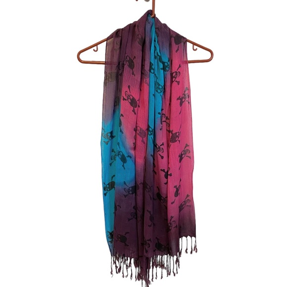 Colorful Skull Scarf - Picture 2 of 3